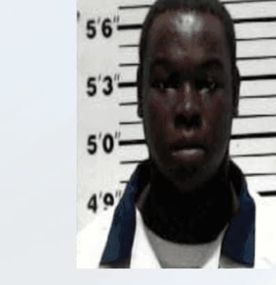 Booking photo of Andreaus Oliver Jr.