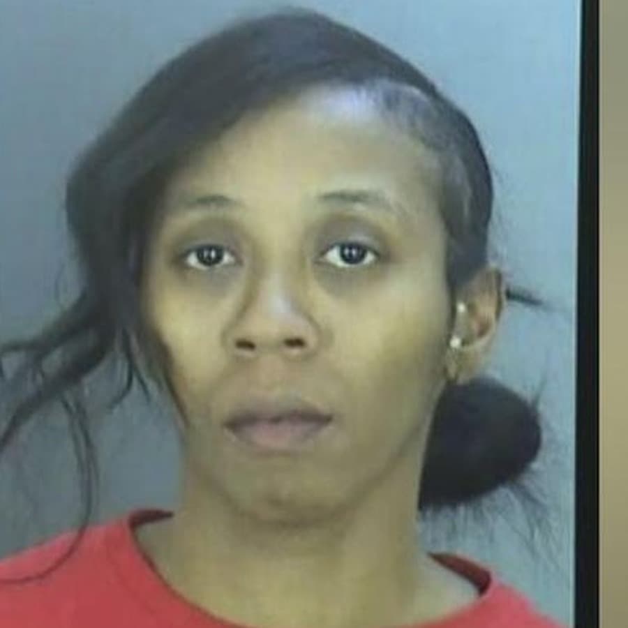 Booking photo of Cassandra McRae