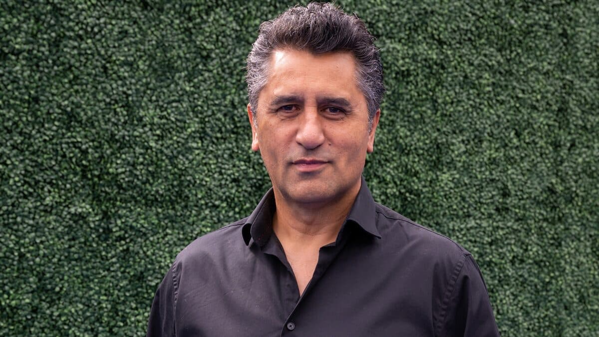 Cliff Curtis
