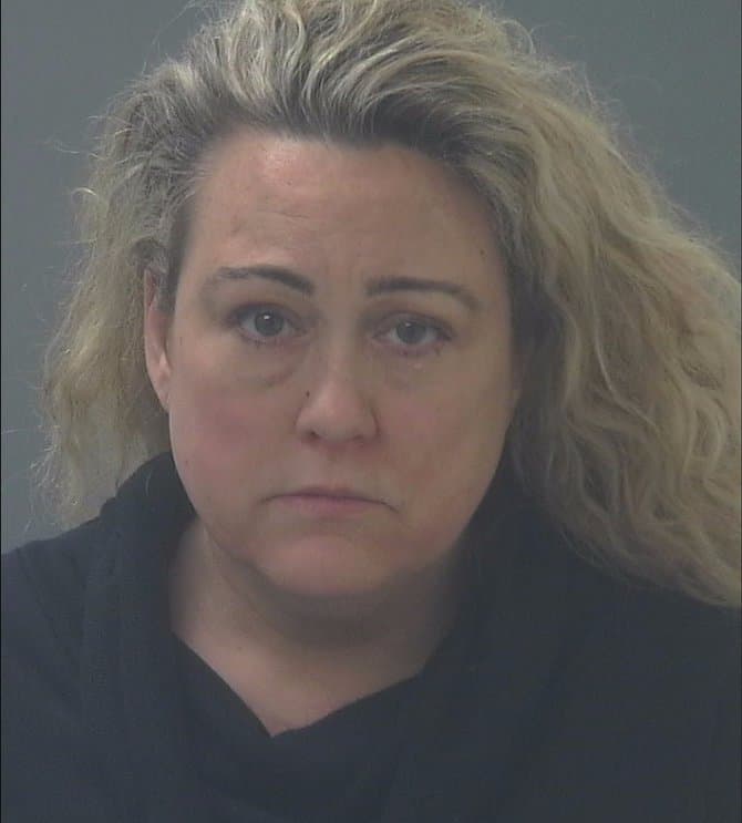 Booking photo of Stephanie Perdue